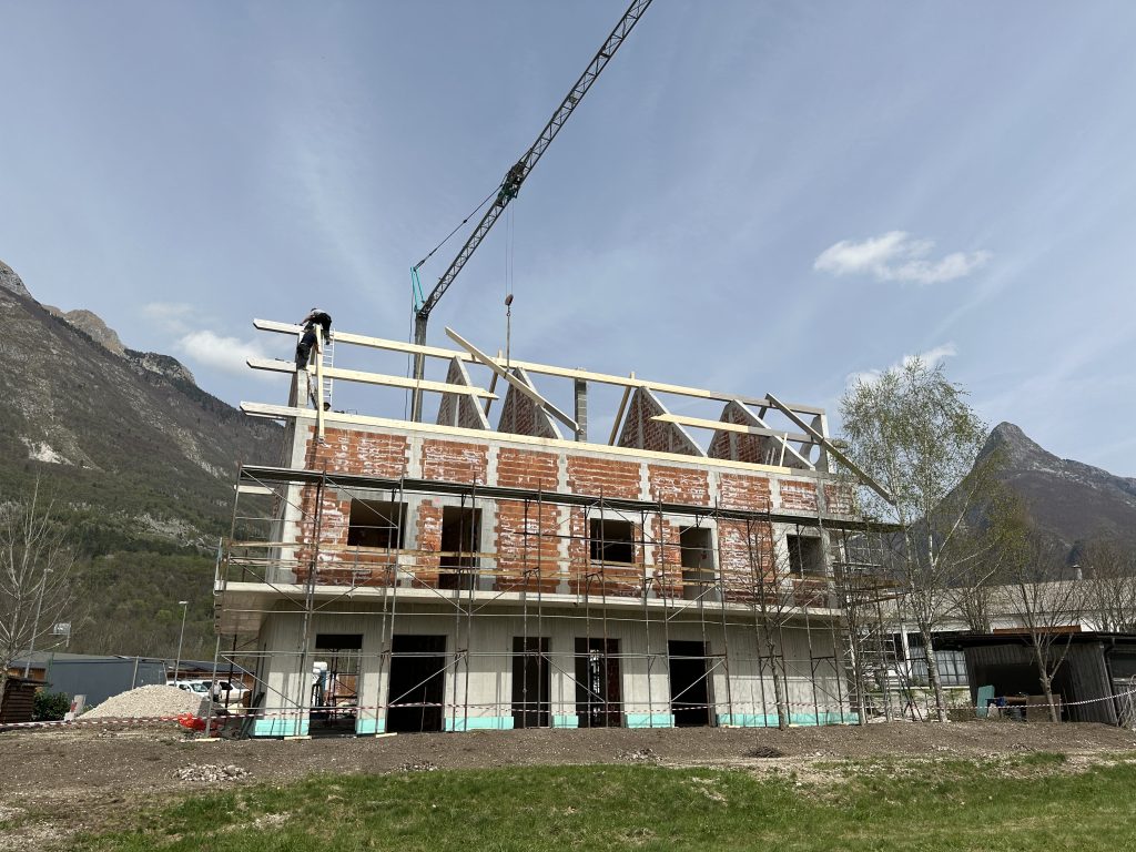 Večstanovanjski_objekt_Bovec(2)-min