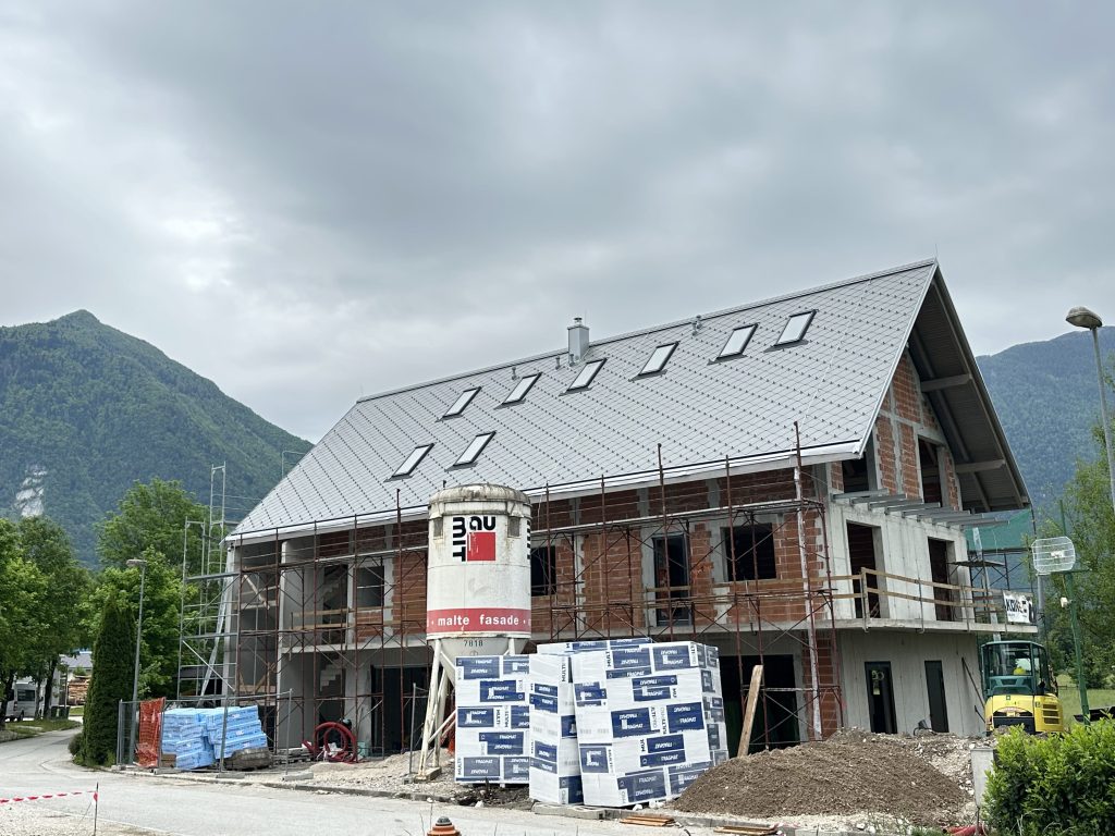 Večstanovanjski_objekt_Bovec(3)-min