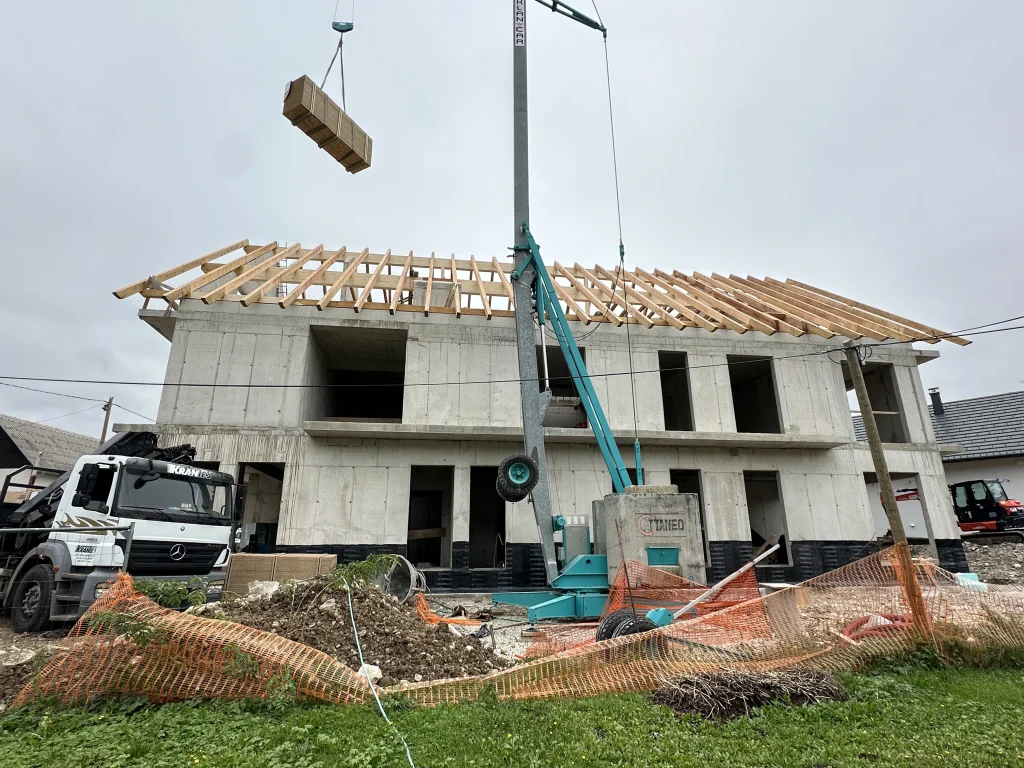 Večstanovanjsa hiša Bohinjska Bistrica